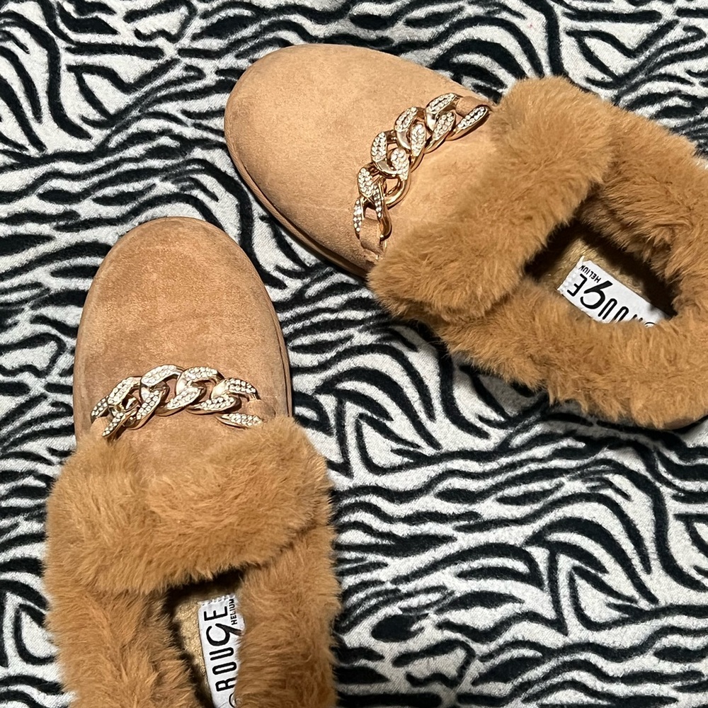 Tan Faux Fur Chain Loafers